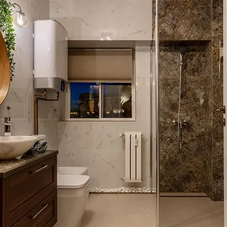 Apartament Views Of Palace Of The Parliament 3br Safari Design Bucureşti