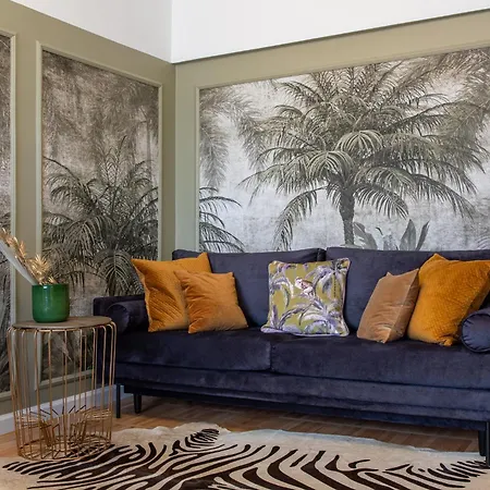 Appartamento Views Of Palace Of The Parliament 3br Safari Design *