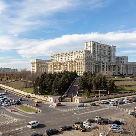 Views Of Palace Of The Parliament 3br Safari Design Apartament *